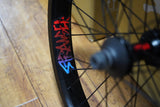 STRANGER フロント＆リヤホイールセットRHD（右ドライブ） 【CRUX V2/XL リム フロントホイール 3/8" / ブラック】＆【CRUX RR V2/XL ホイール  / ブラック【RHD】 】
